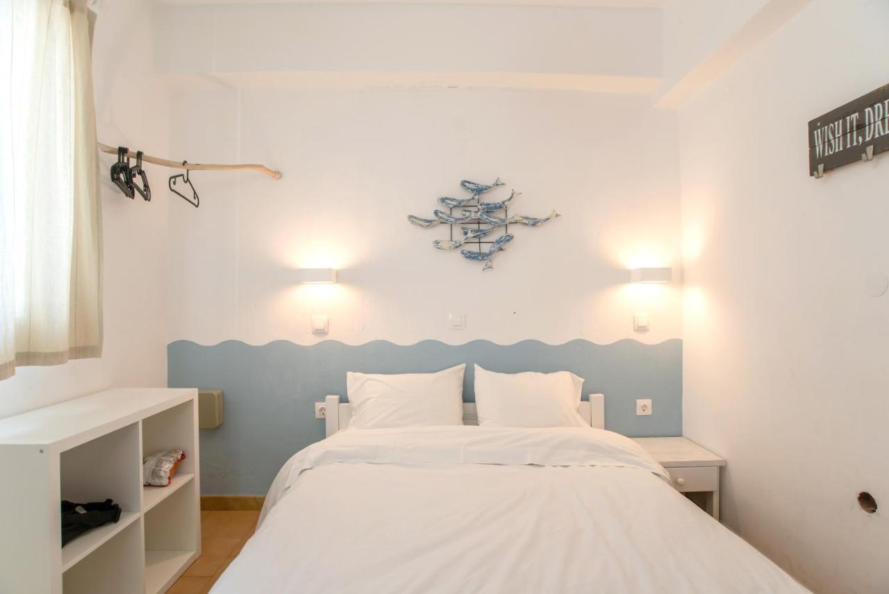 Livadia Seaside Studios 6 Парос Екстериор снимка