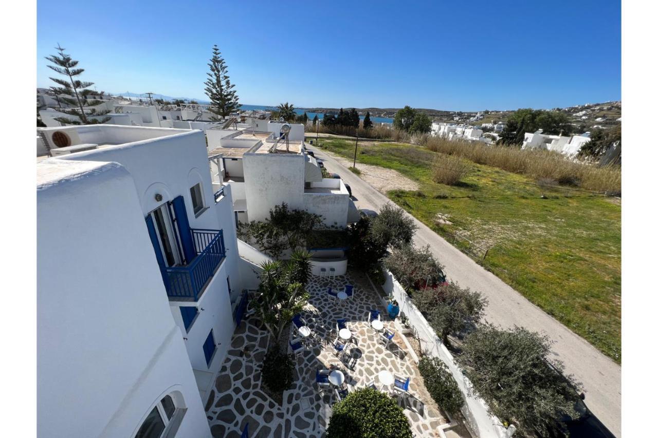 Livadia Seaside Studios 6 Парос Екстериор снимка